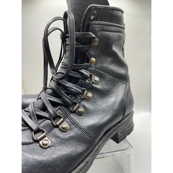 UGG Ruggero Lace Up Leather Mens Discontinued Boots 10 - Picture 6 of 10